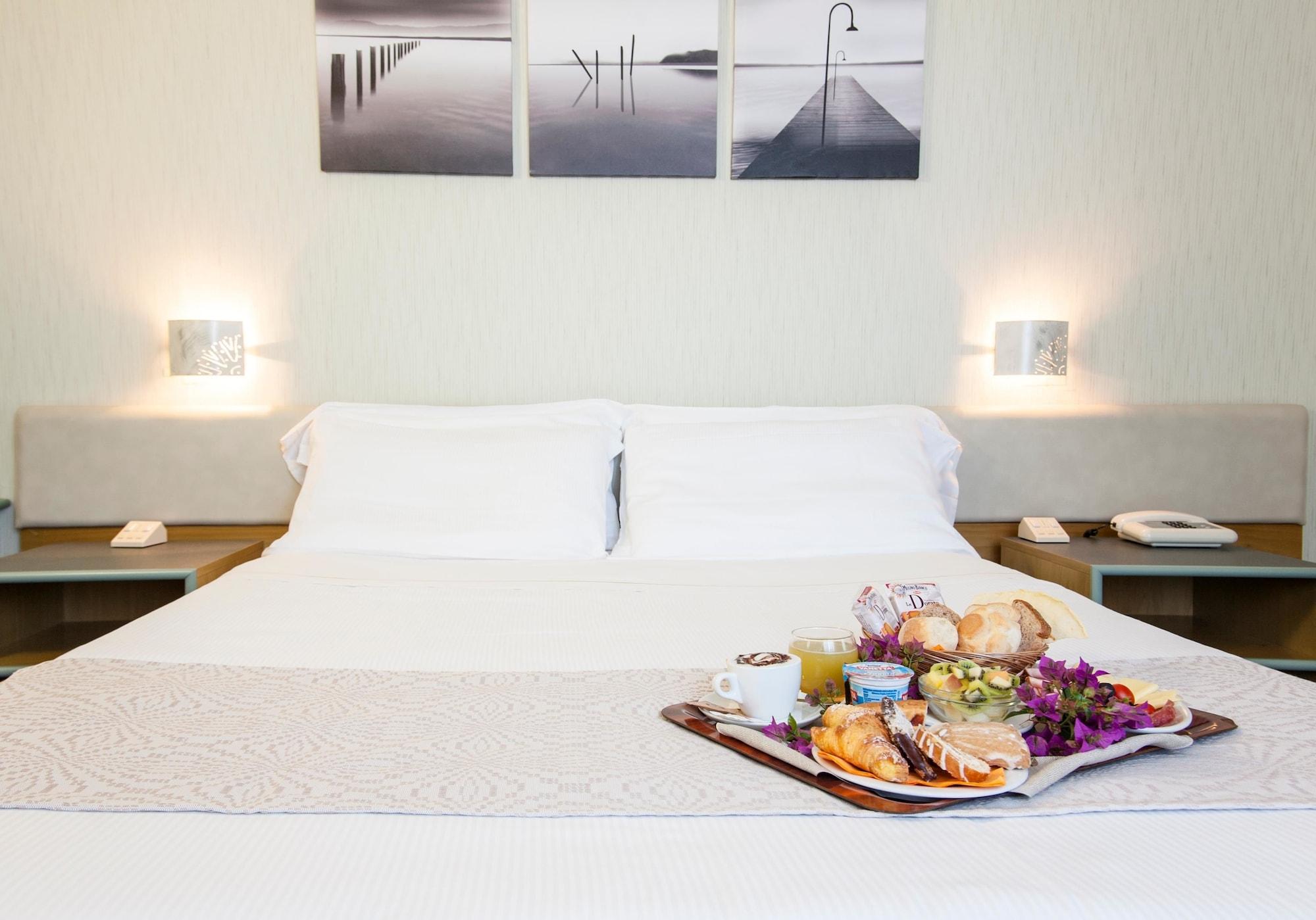 Best Western Hotel Residence Italia Quartu SantʼElena Eksteriør bilde