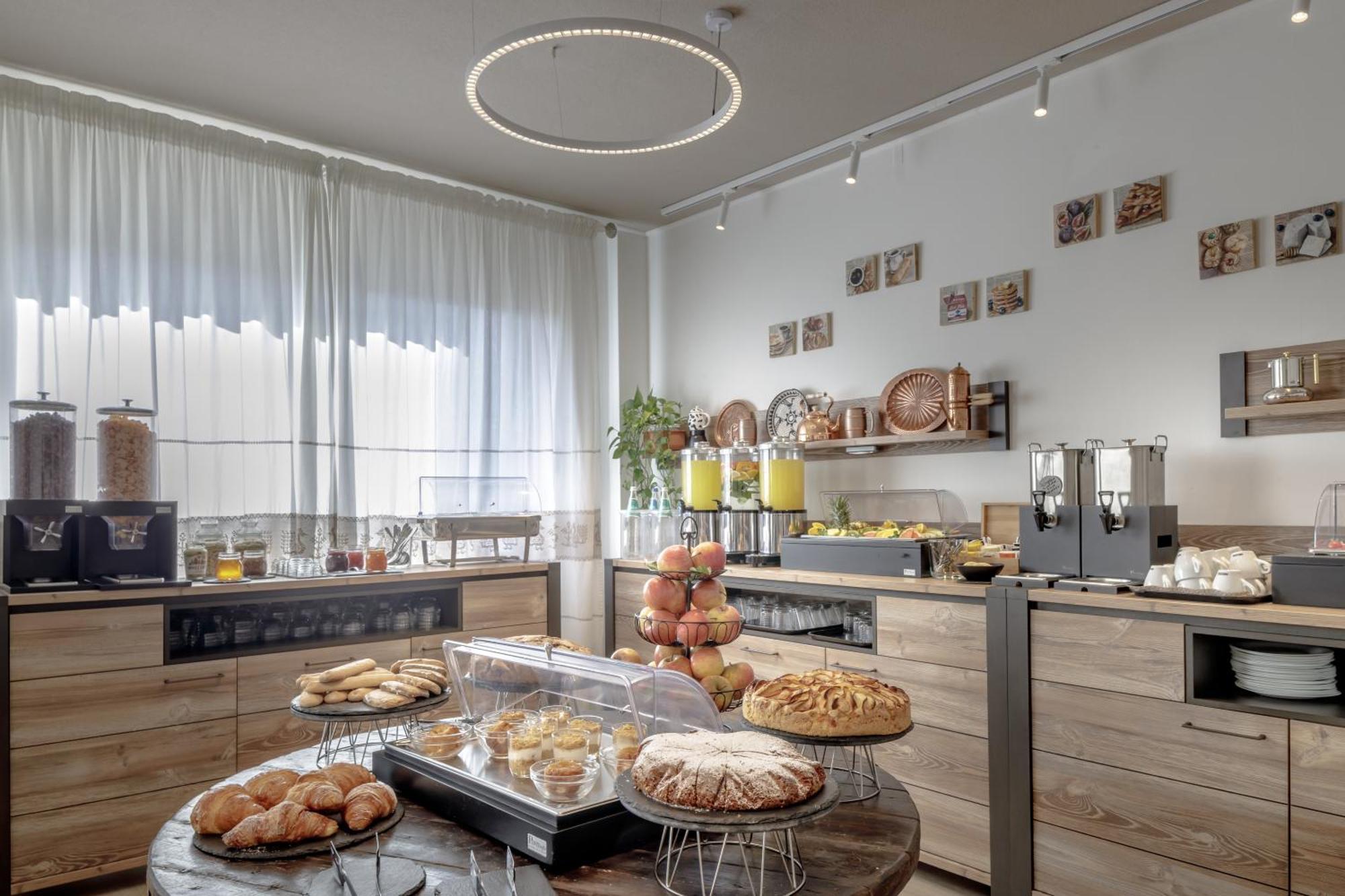 Best Western Hotel Residence Italia Quartu SantʼElena Eksteriør bilde