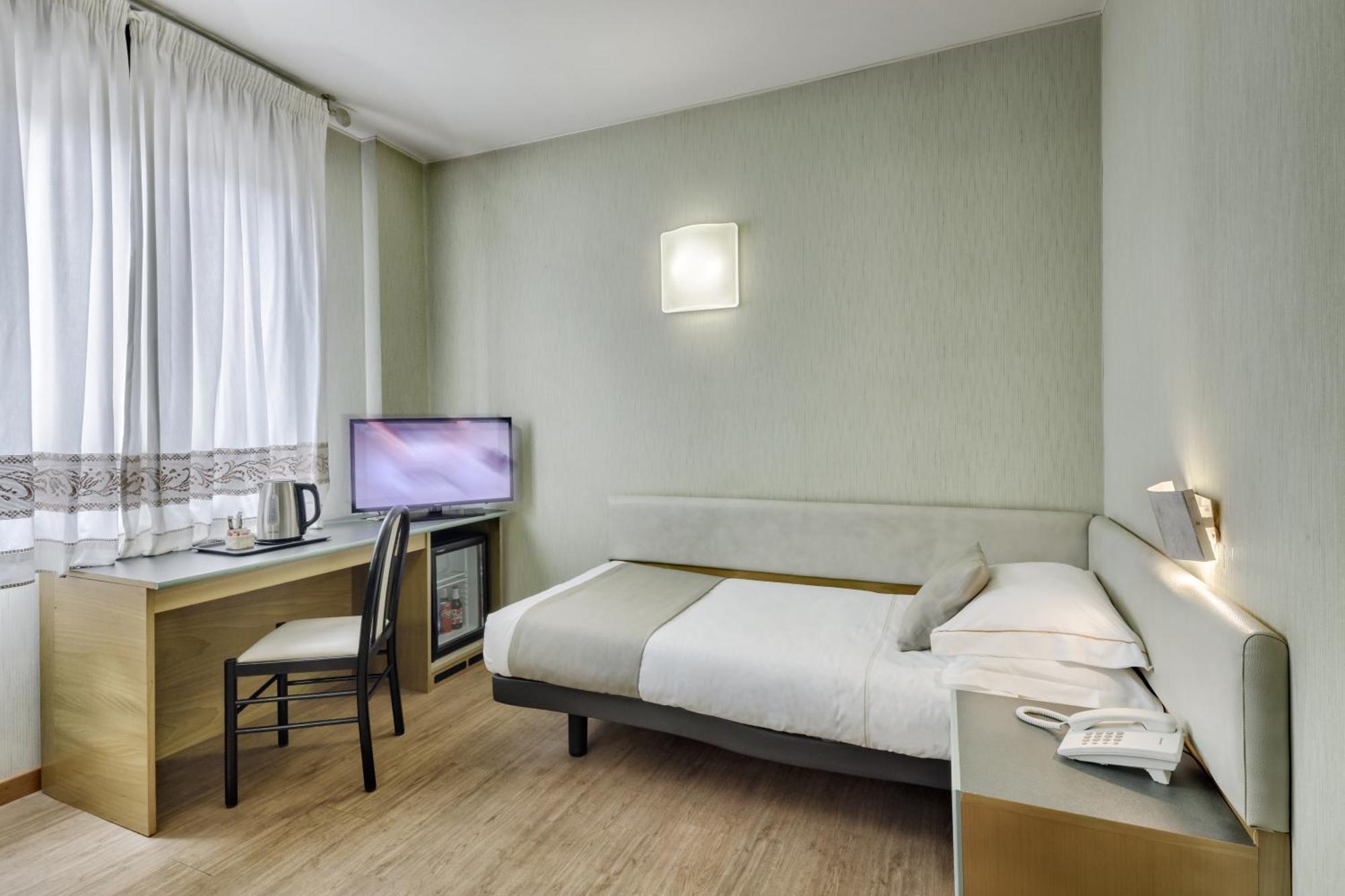 Best Western Hotel Residence Italia Quartu SantʼElena Eksteriør bilde