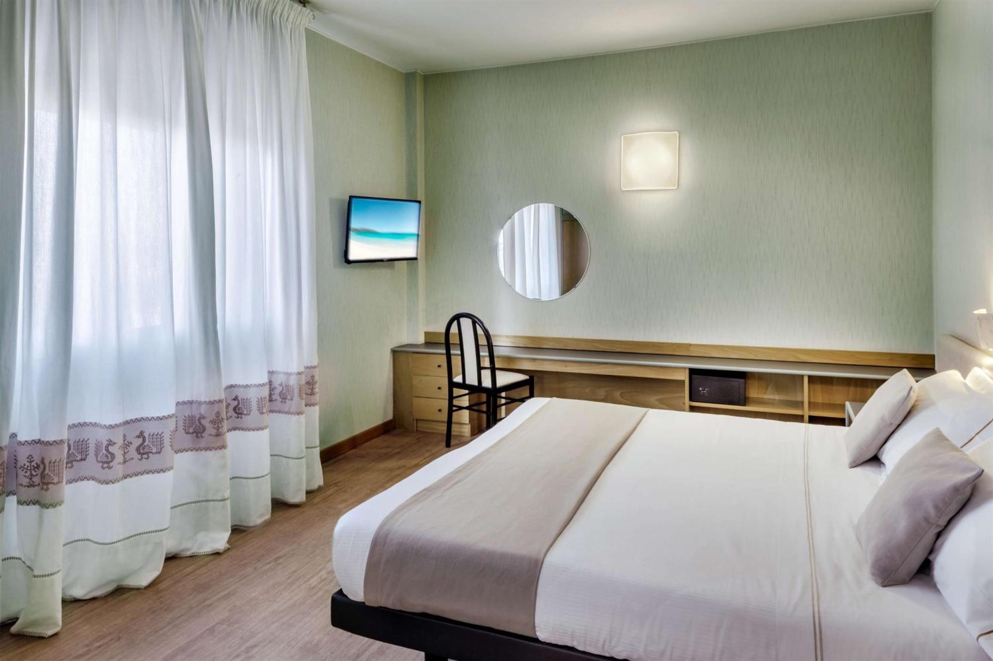Best Western Hotel Residence Italia Quartu SantʼElena Eksteriør bilde