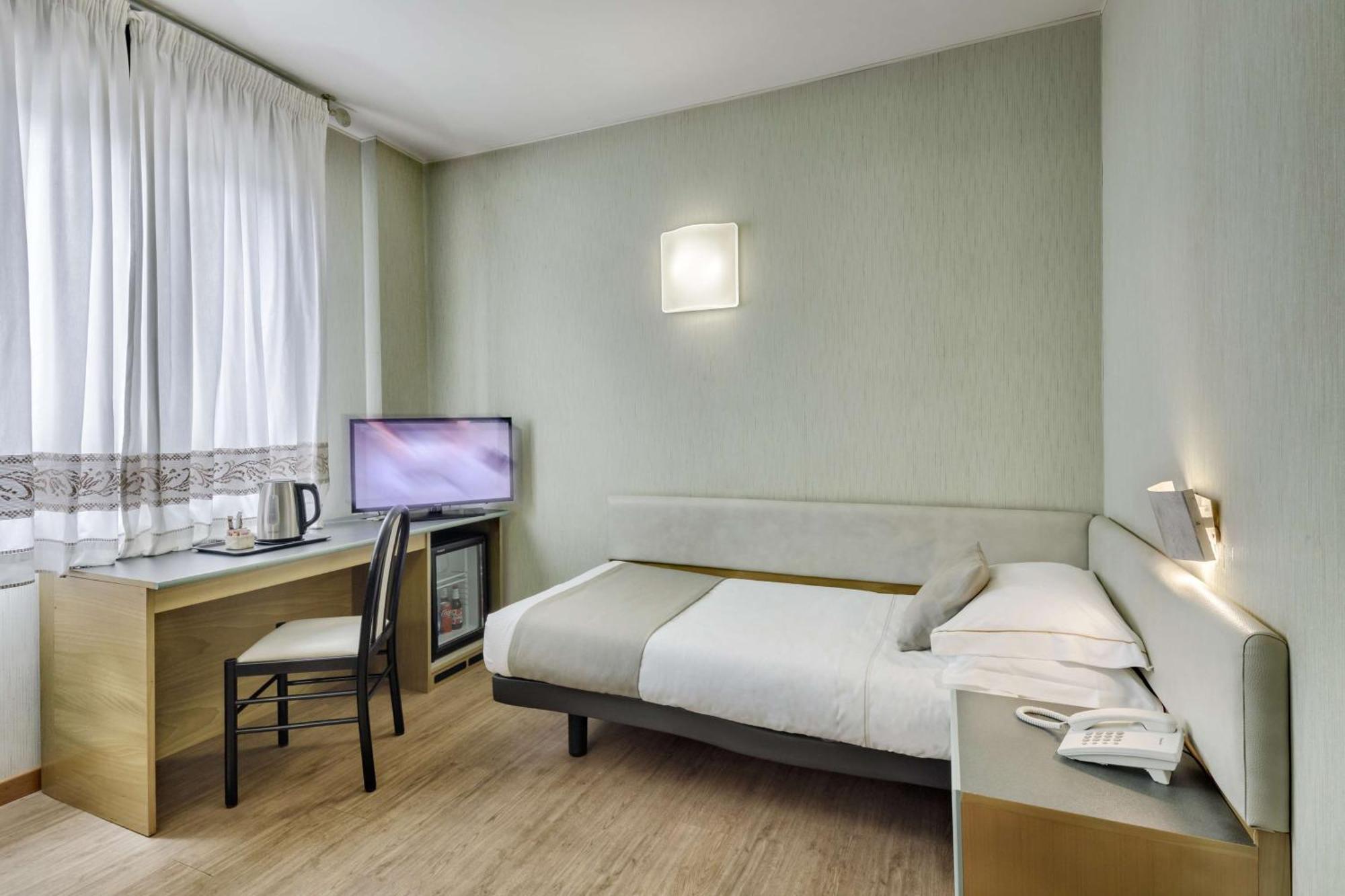 Best Western Hotel Residence Italia Quartu SantʼElena Eksteriør bilde
