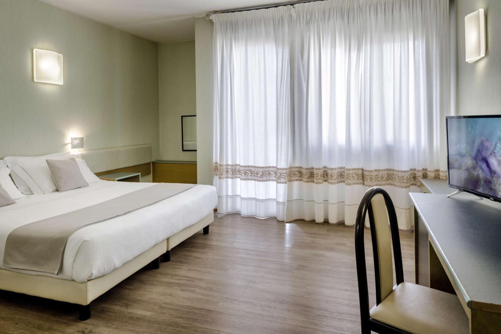 Best Western Hotel Residence Italia Quartu SantʼElena Eksteriør bilde